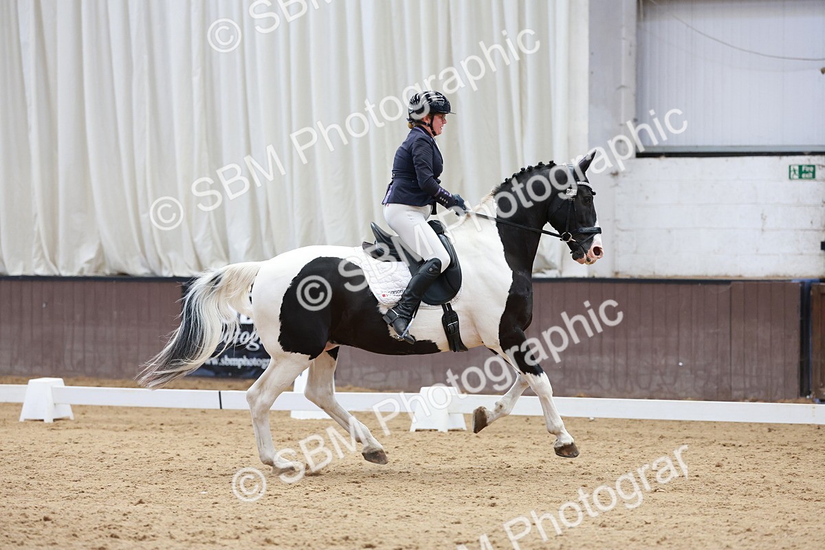 SBM_008282 - Class 6b - Novice 6 - 9.28-10.41