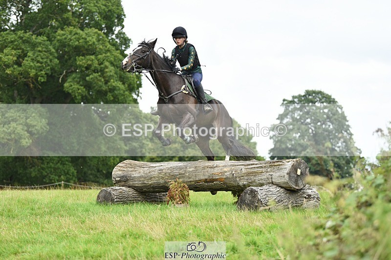 230817-134406-02071 - Kay's 1st Group - XC