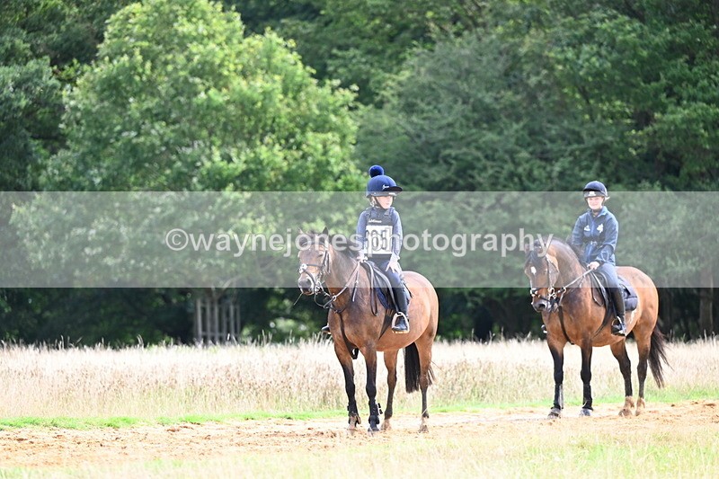 DSC_4678 - Time at Statue 11:10 to 11:42