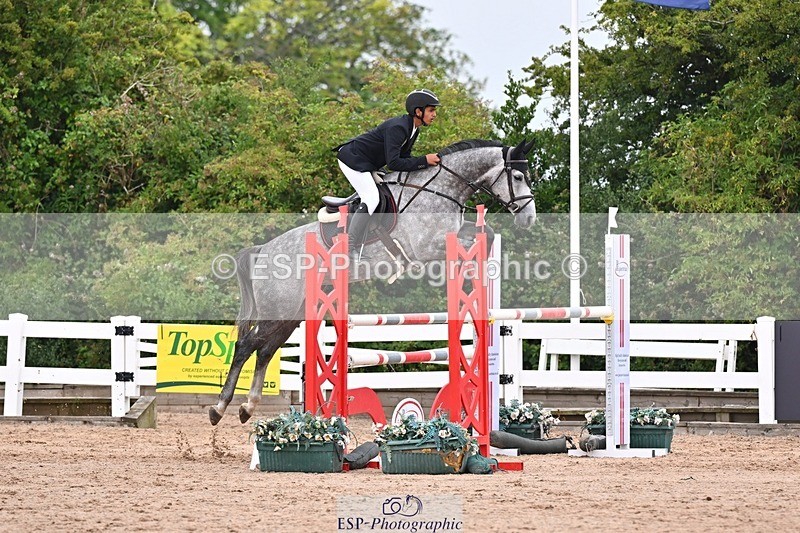 250718-104154-09162 - Cls 30, 1 Star 6yr old Tour