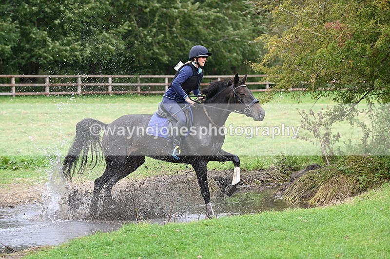 WJ6_2930 - Time at Photographer 11:01 to 11:20