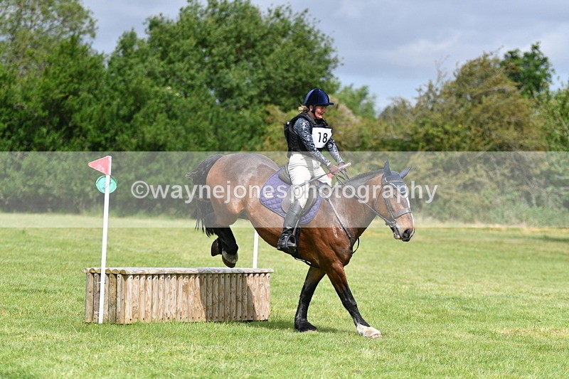 WJ5_2808 - Class 3 60cm Pairs