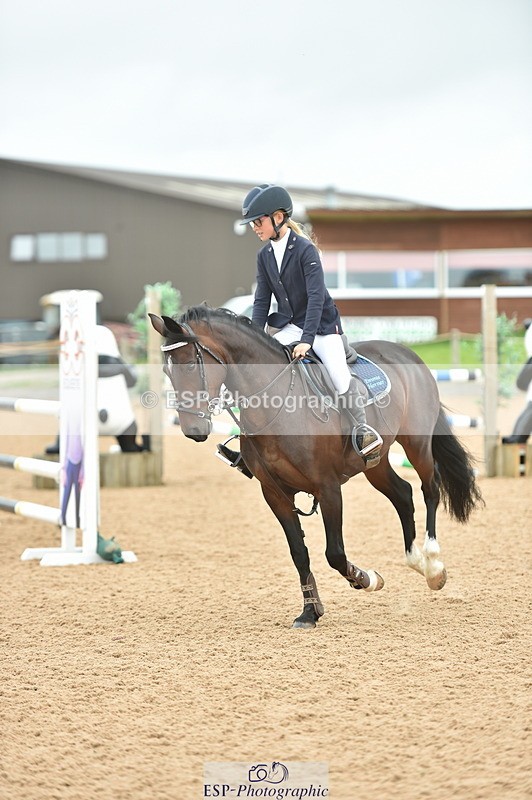 230819A-115534-00430 - Cls 37+38 Springboard +Summer/Winter 128cm + 138cm