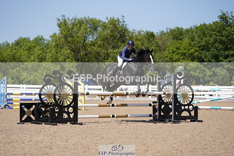 230527A-143528-04695 - Cls 23 1.05m Amateur Quali