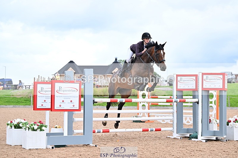 240726A-134010-01482 - Cls 3 Snr Foxhunter