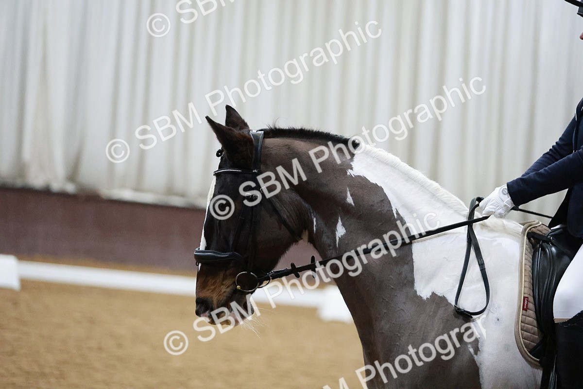 SBM_000547 - Class 7-6 - Novice 3-Novice 2