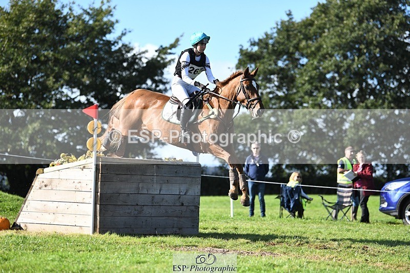 231022-115823-26313 - 265-EG.TIGER.CHILLI-Tayla.Mason-XC