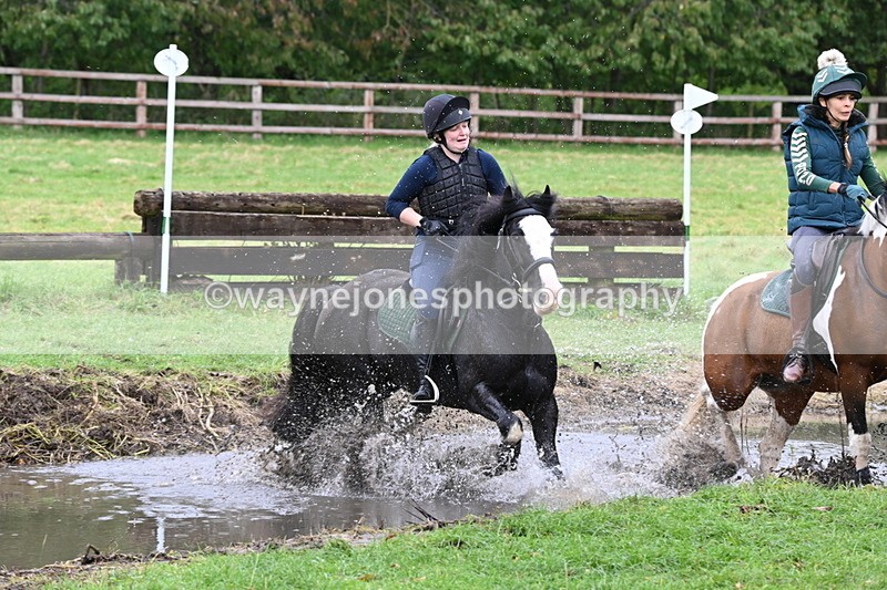 WJ6_4735 - Time at Photographer 11:57 to 12:14