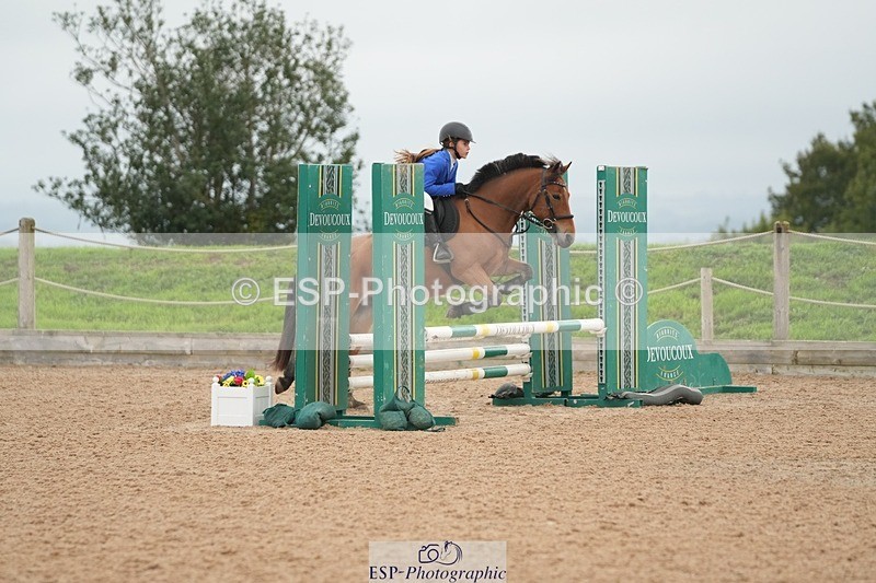250920-092845-00474 - Cls 3 Pony Intro 70cm