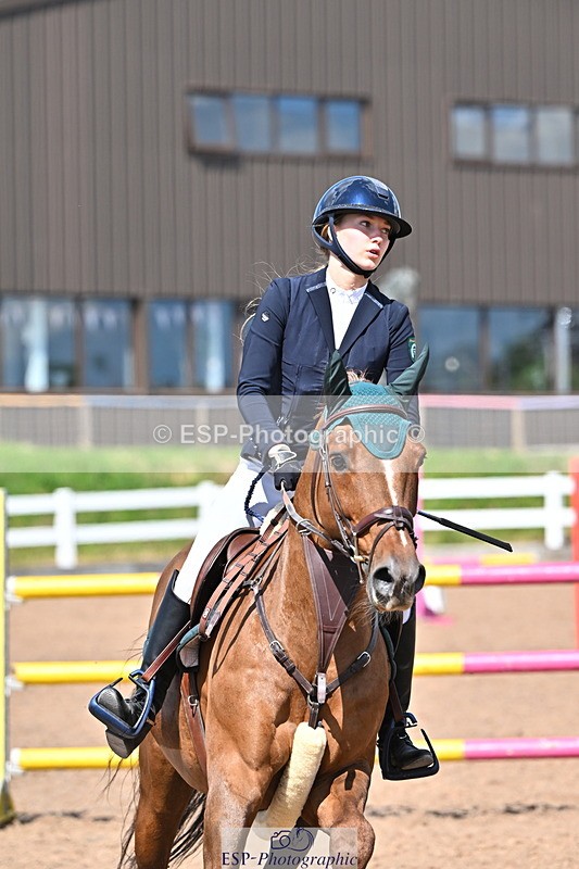 240619A-155900-01073 - Cls 5 Snr Foxhunter and 1.20m Open