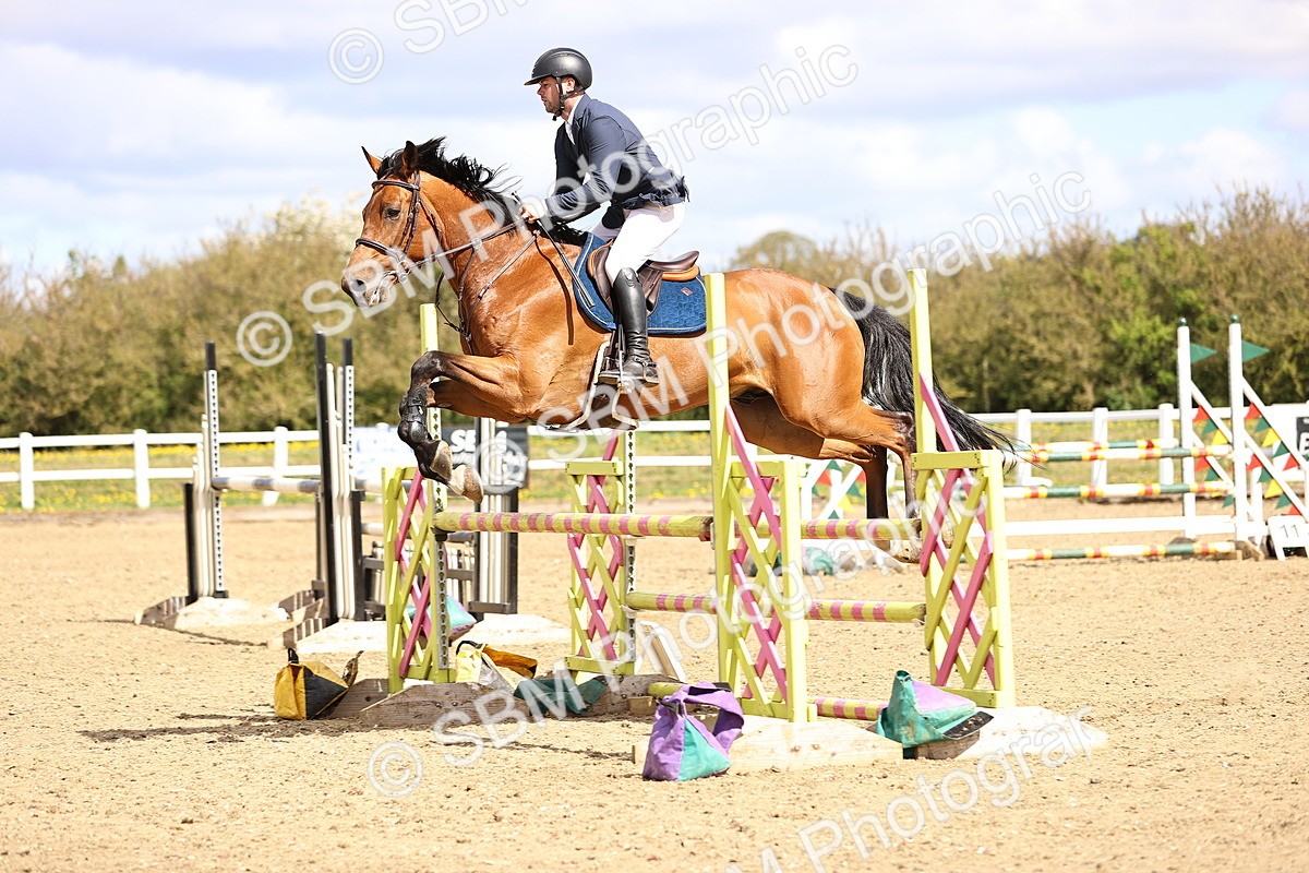 SBM_003460 - Class 16 - Senior Discovery - 1.00m