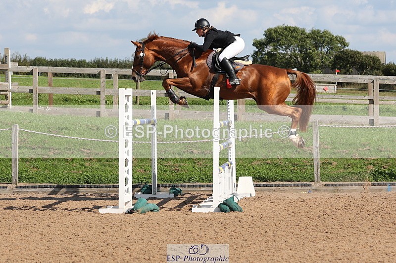 230915A-144236-02708 - Cls 5 National 1.40m