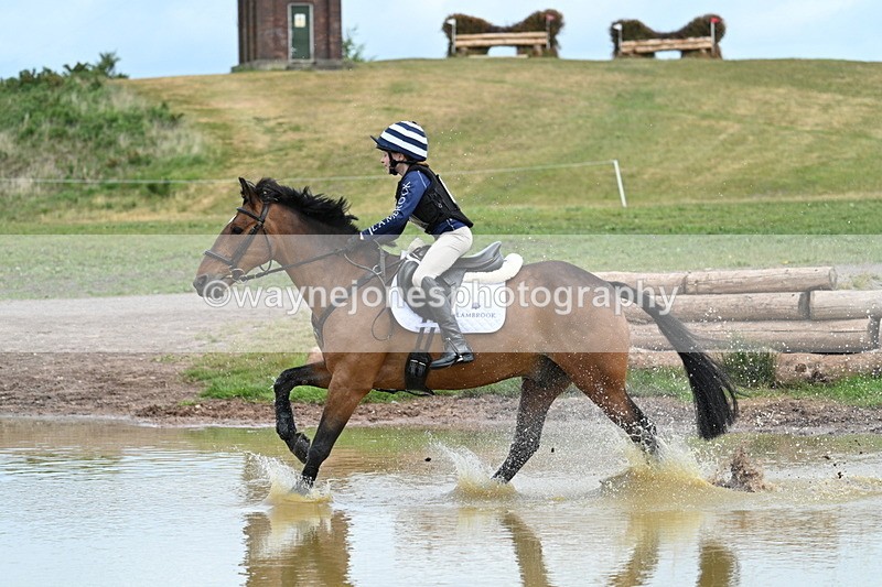 WJ7_7513 - Time 12:34 to 12:37