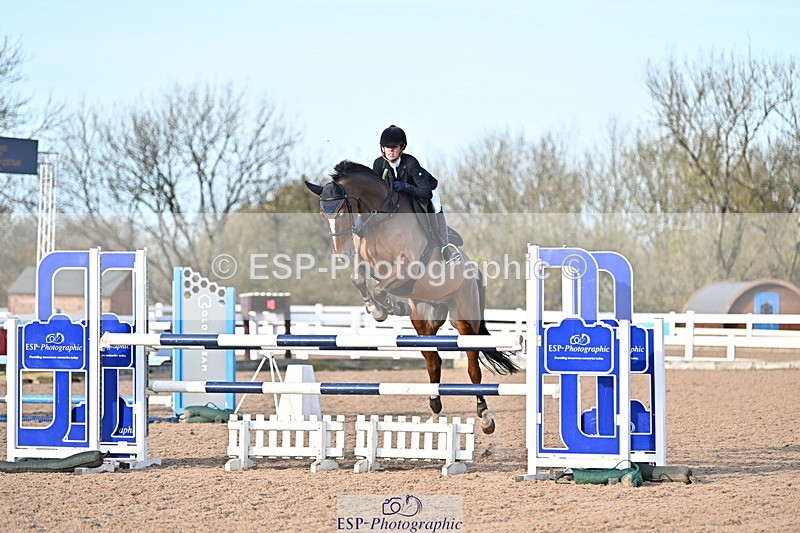 241113A-140223-00778 - Cls 05A&B Snr Fox & 1.20m Open