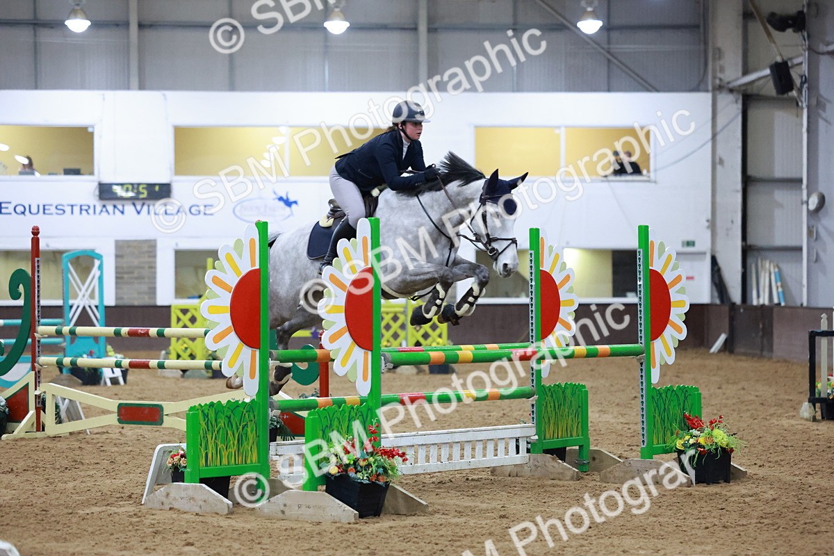 SBM_007903 - Class 25 - Senior Newcomers 1.10m