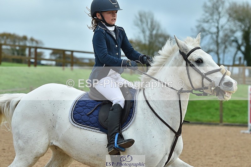 231119A-125504-05820 - Sun Cls 25 Stepping Stones 128cm & 138cm