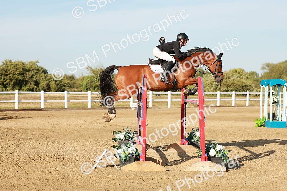 SBM_008869 - Class 6 - National 1.30m 1.40m Open Handicap