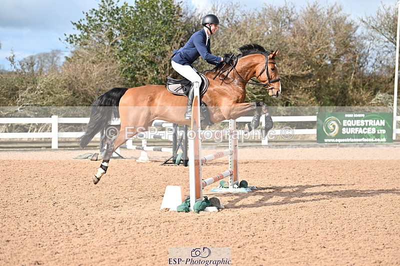 240224A-120238-03545 - Cls 11 Snr 1.05m and 1.10m Open