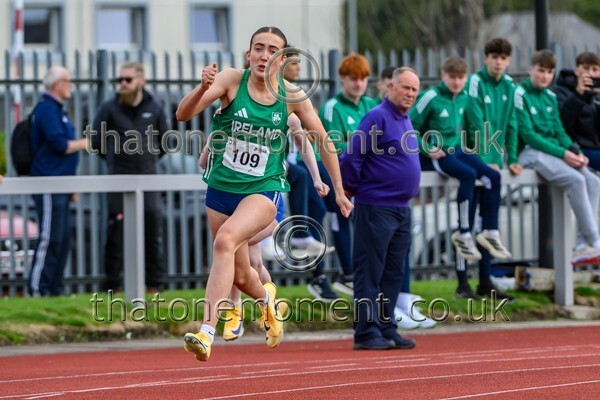 Nat26SUN-927943 - Track Female