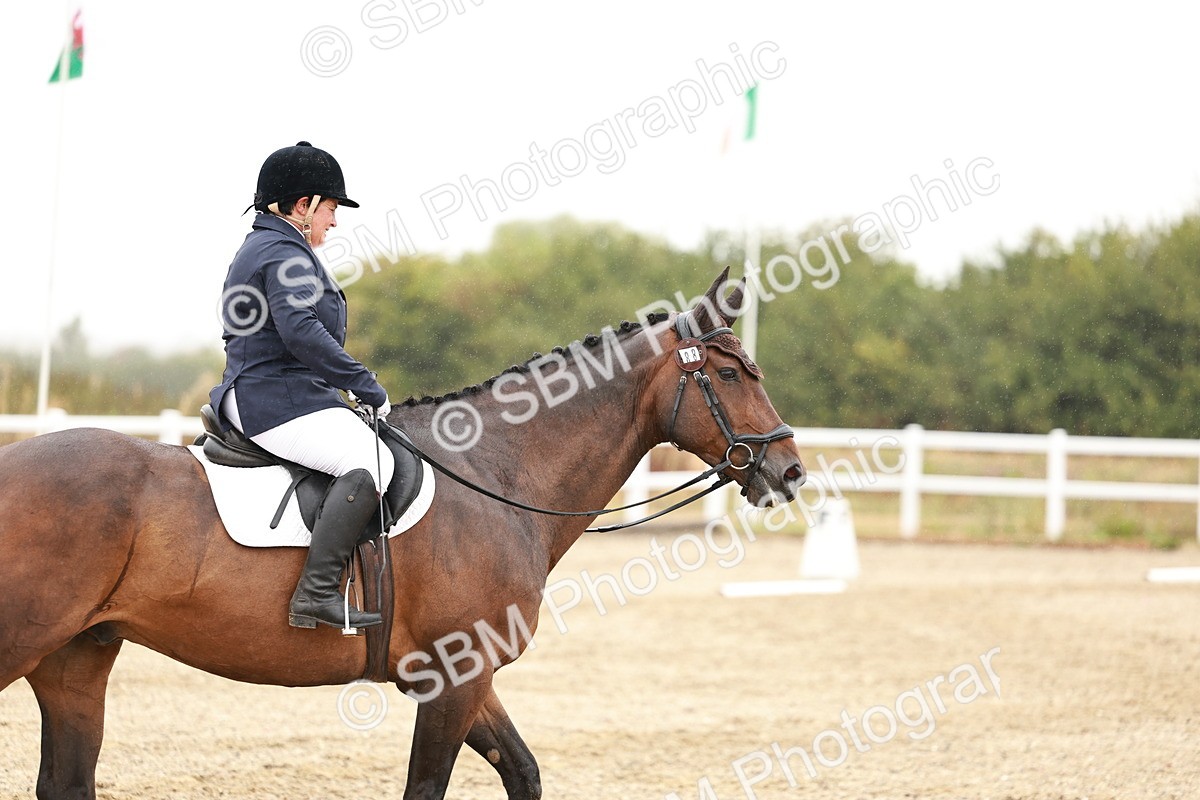 SBM_001409 - Class 4 - P2 Warm Up 10.46-12.10
