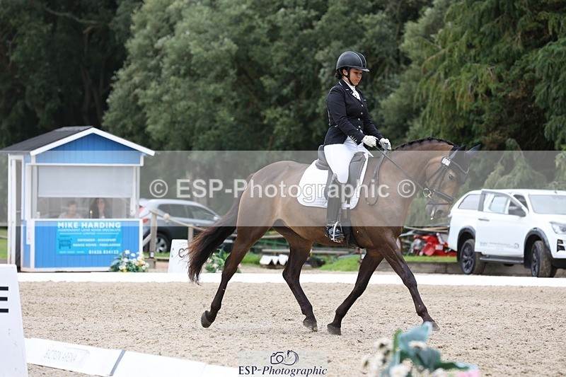 230812-143524-04444 - Cls 5 Novice Bronze 13.40 to 14.45 break