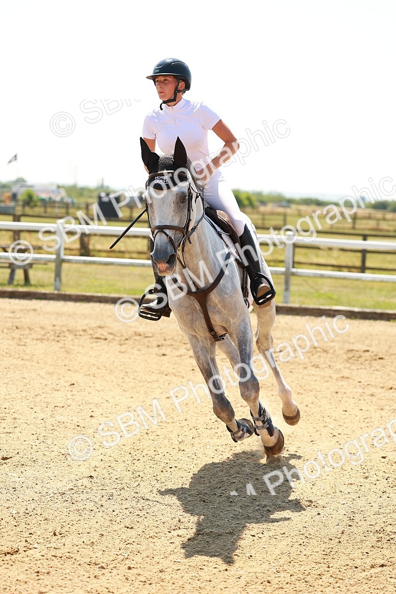 SBM_001622 - Class 4 - Senior Newcomers - 1.10m