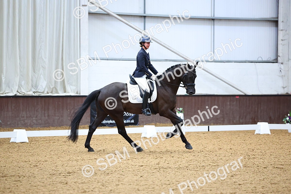 SBM_005595 - Class 5 - Novice 6 - 9.30-10.33