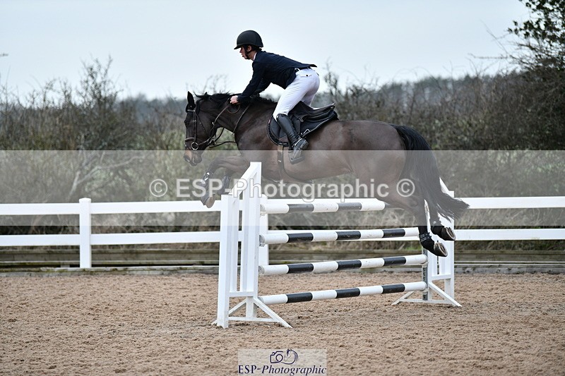 240124A-143100-00862 - Cls 5 Foxhunter & 1.20m Open