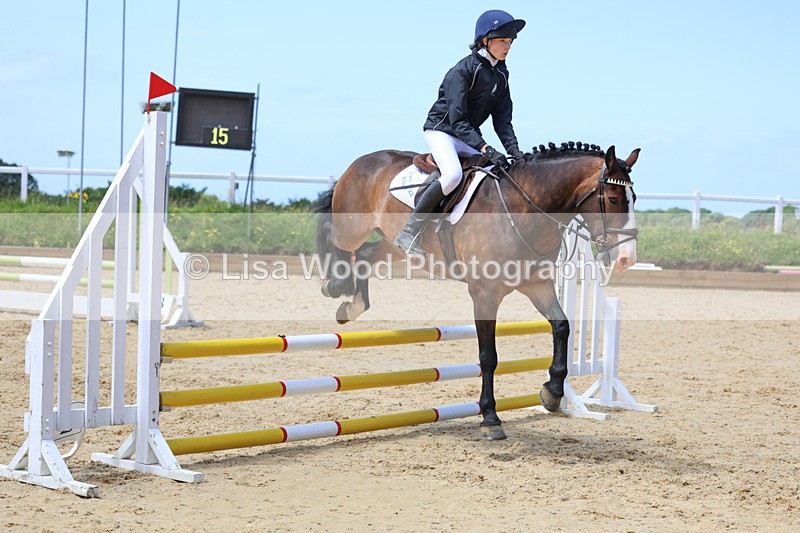 3E7A2315 - Class 4: 70 -75cm Part A