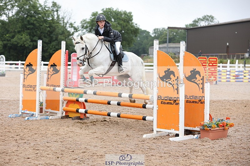 240630A-101749-11806 - Cls 30 British Novice and 80cm Open