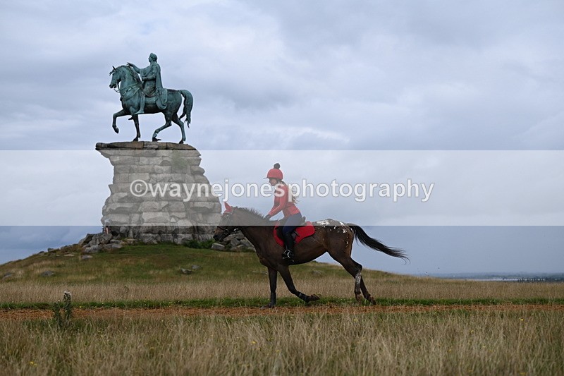 DSC_5907 - Time at Statue 12:17 to 12:44