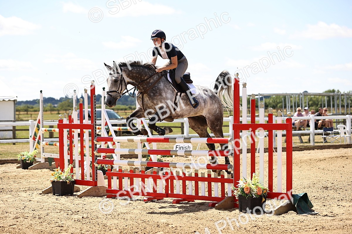 SBM_014398 - Class 15 - Senior Newcomers - 1.10m Open