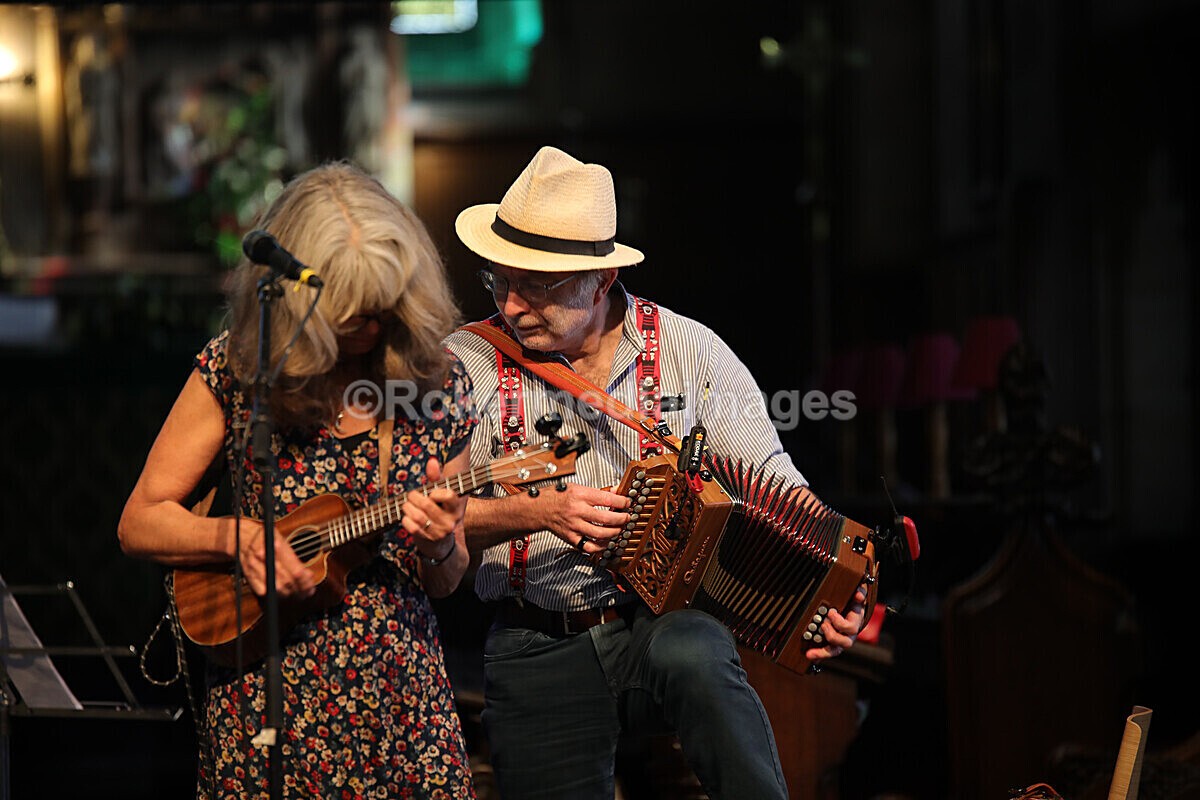 FOLK N BLUES-161 - FOLK and BLUES SEPT 2022