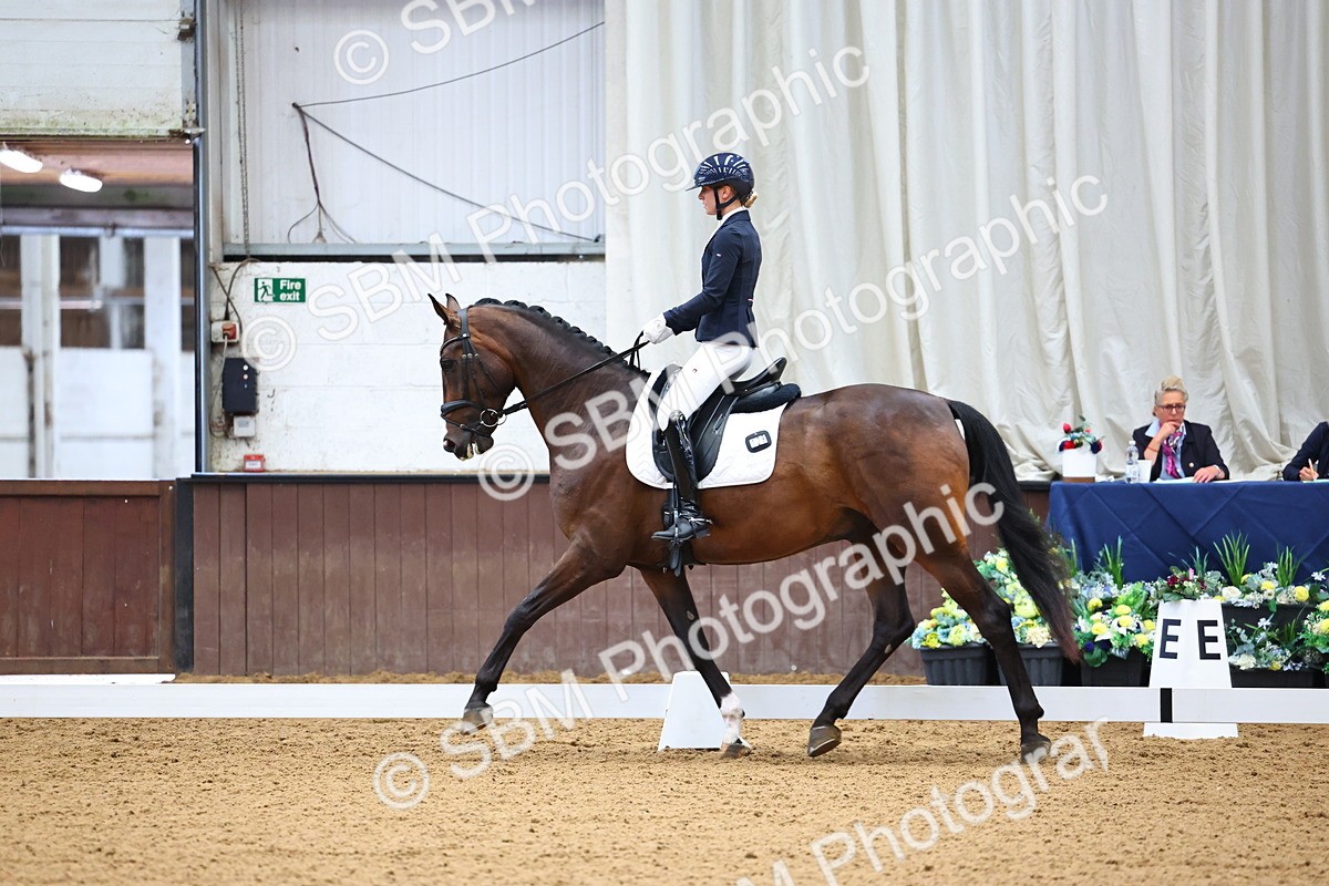 SBM_005545 - Class 5 - Novice 6 - 9.30-10.33