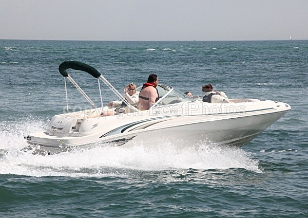 090524 SEA RAY SUNDECK IMG_1929 - Motorboats - Open