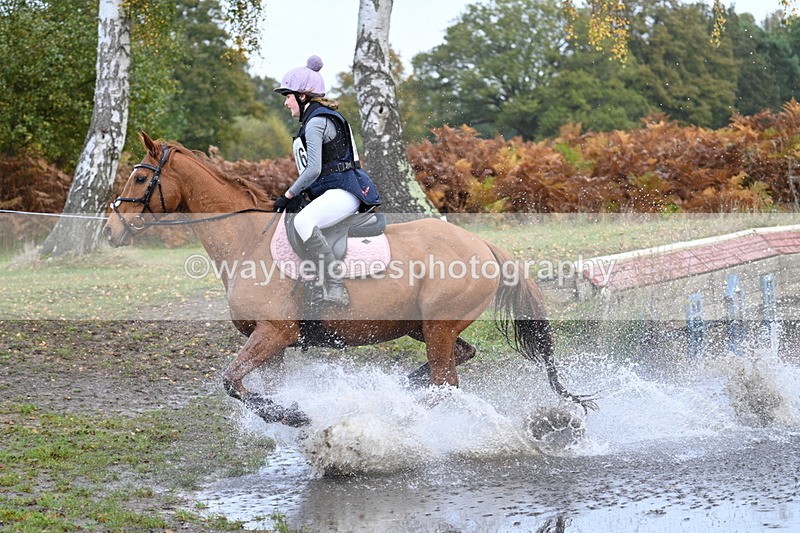 WJ7_0034 - 80cm Cam 2 Water Time 10:24 to 10:44