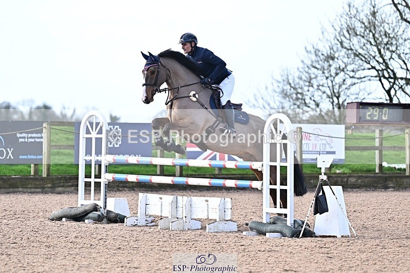 260211-111407-00205 - Cls 3 Snr 1.05m