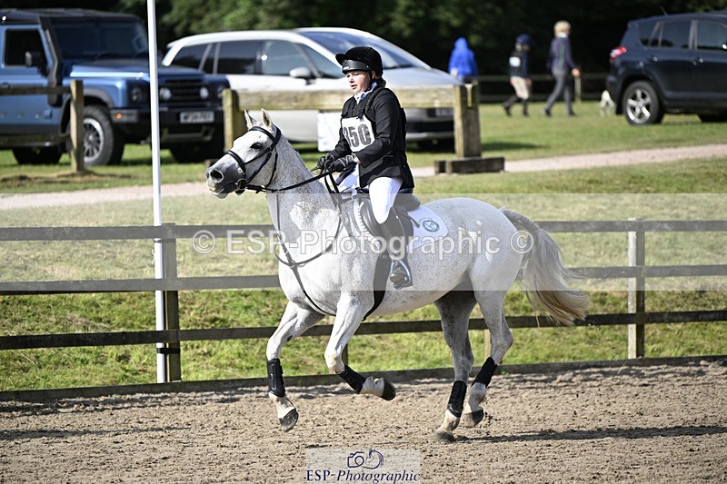 240823X-094151-14837 - 60cm R2 9.30 to 11.00