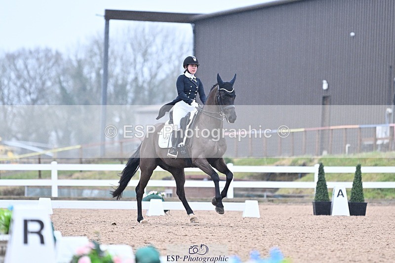 250214-124425-01611 - 177-Nynn.Puttisombat-Ivaro.I