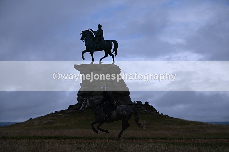 DSC_3716 - Time at Statue 13:51 to 14:55