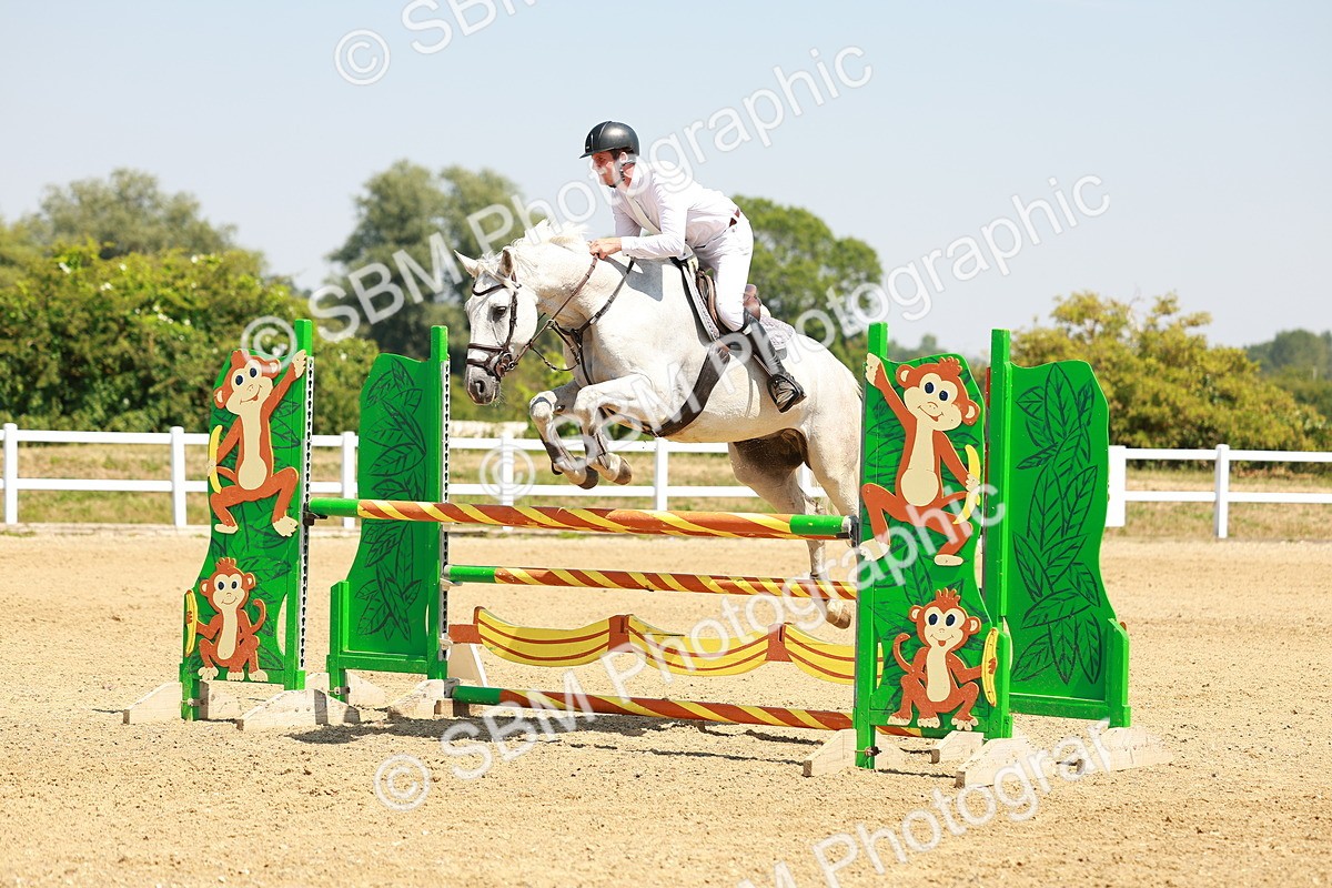 SBM_001757 - Class 4 - Senior Newcomers - 1.10m