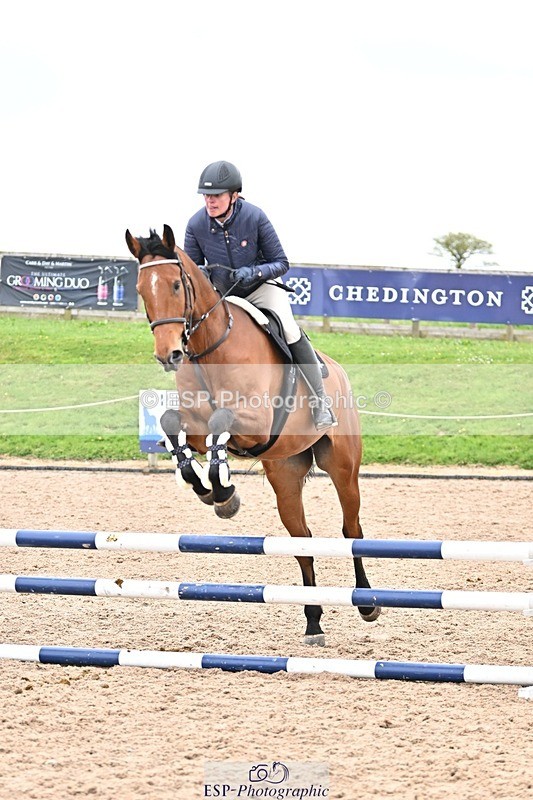 250414-103200-00124 - 80cm Round 1