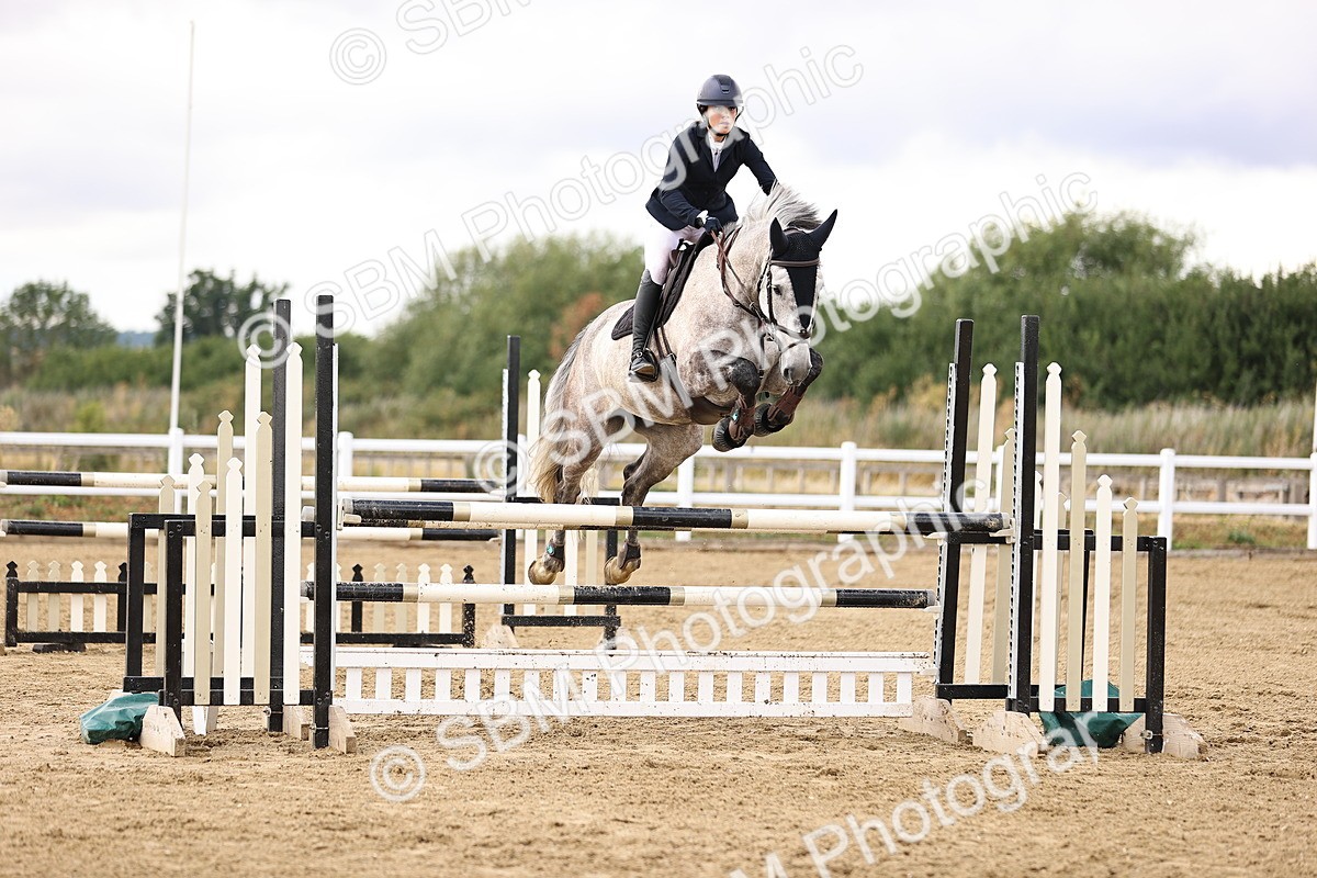 SBM_026781 - Class 13 - Senior Newcomers - 1.10m