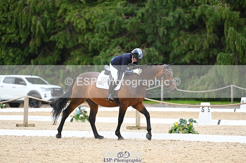 230813-171239-08595 - Cls 14 Medium Silver 16.45 to End