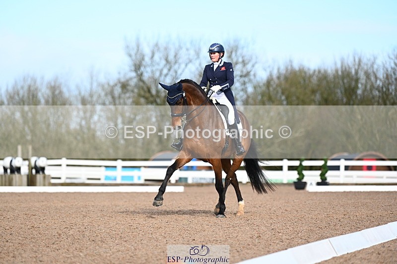 240218A-111140-06151 - 199-Nicola.Buchanan-St.Giles.flamboyant