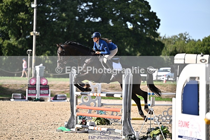 260906A-161307-04606 - Cls 24 Snr Foxhunter
