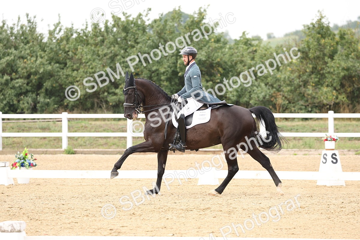 SBM_008343 - Class 10 - FEI INT I - 16.10-16.50