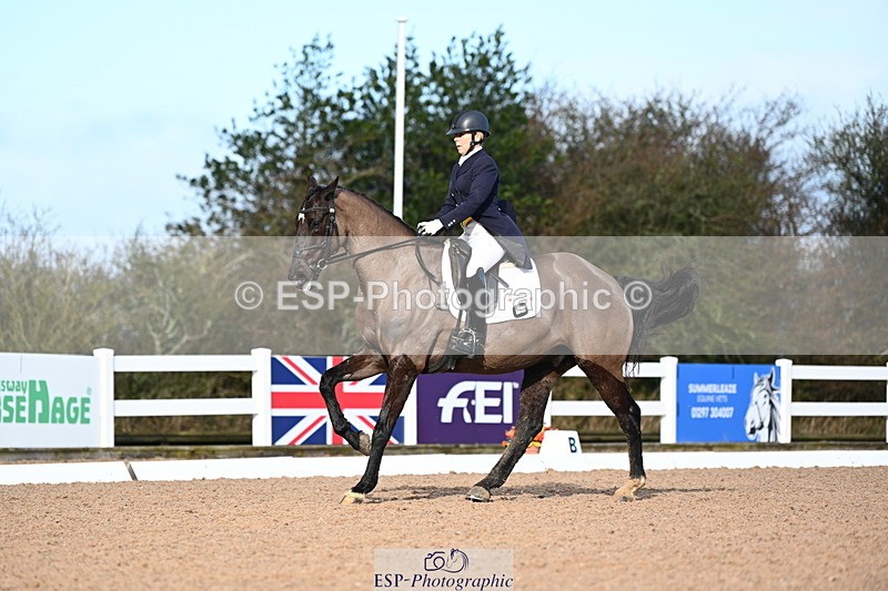 240218A-110627-06131 - 190-Janine.Jansen-Spitfire.III