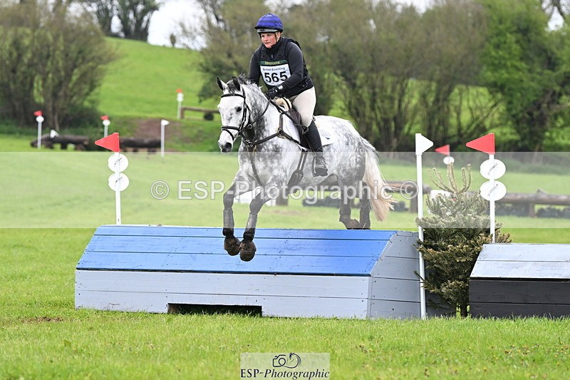 250419-105902-08710 - 565-Charlotte.Rowe-SIXTIES.SCION.OF.CLOONISLE