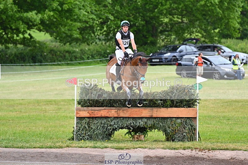 250524A-115306-10008 - B-326-Max.Warburton-BROOKFIELD.QUALITY.TIME